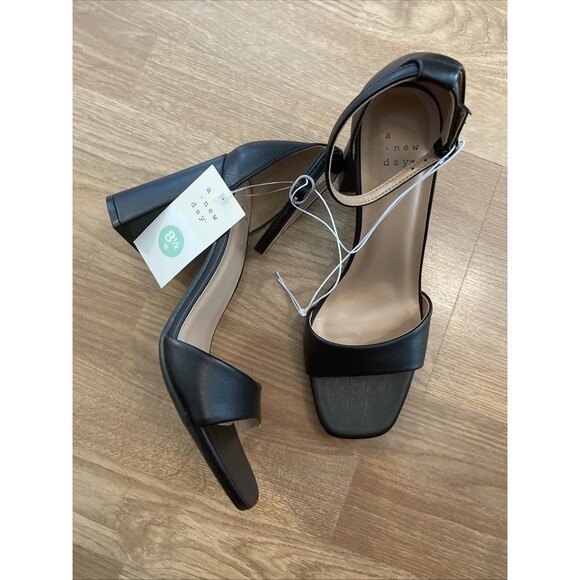 A New Day Shelly Heels Black 8.5 Wide Women's Ankle Strap Block Memory Foam NEW - Picture 9 of 16